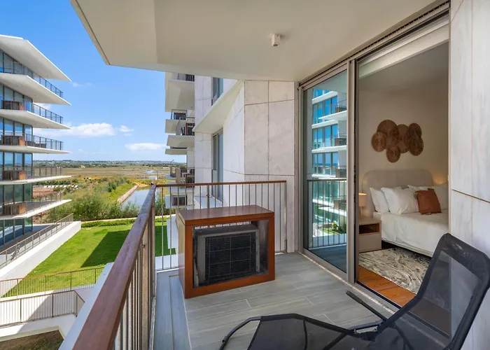 Cond Bayline - Pool - Gyn - - Peixe Balao - By Bedzy Apartmán