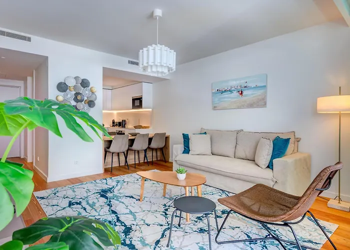 Cond Bayline - Pool - Gyn - - Peixe Balao - By Bedzy * Armação de Pêra