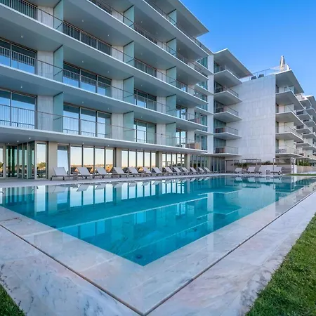 Cond Bayline - Pool - Gyn - - Peixe Balao - By Bedzy