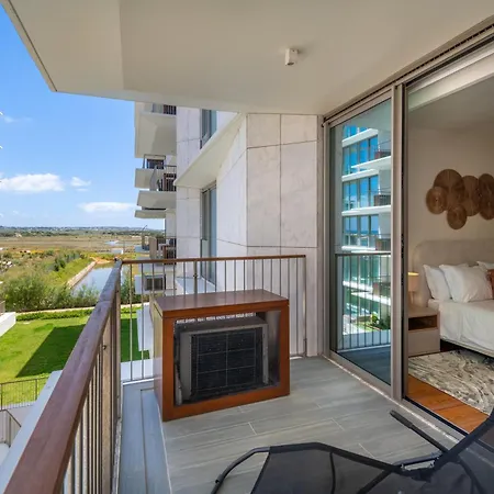 Cond Bayline - Pool - Gyn - - Peixe Balao - By Bedzy Appartement