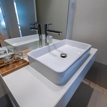 Cond Bayline - Pool - Gyn - - Peixe Balao - By Bedzy *