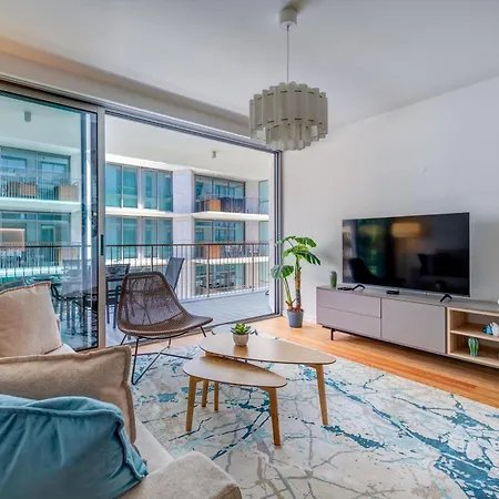 Cond Bayline - Pool - Gyn - - Peixe Balao - By Bedzy *