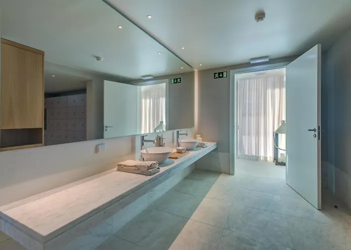 Cond Bayline - Pool - Gyn - - Peixe Balao - By Bedzy Apartman